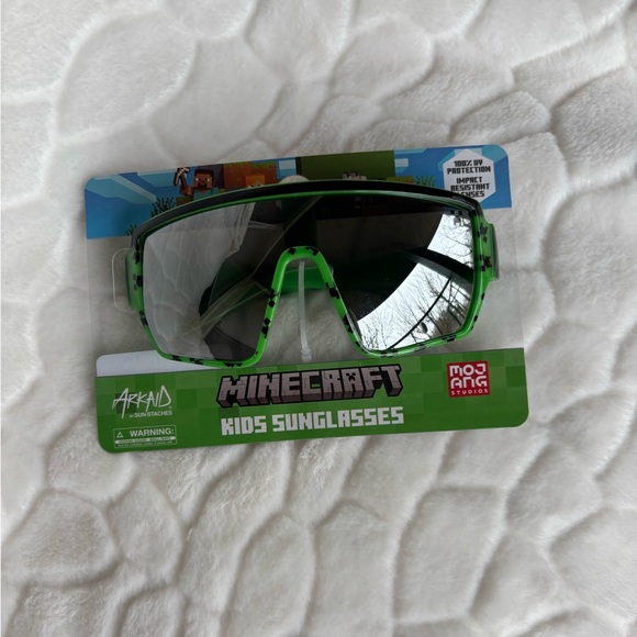 Minecraft Sport Sunglasses For Little Boys - Picture 4 of 5